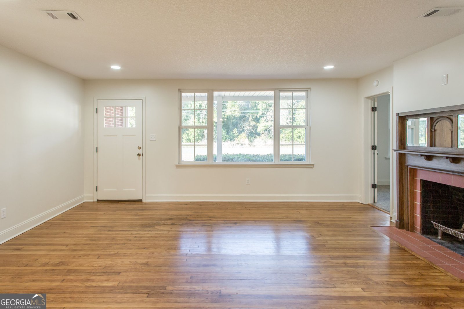 315 Strickland Avenue Blackshear - Photo 9