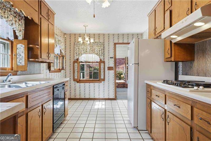 213 Parkwood Drive Kennesaw - Photo 13