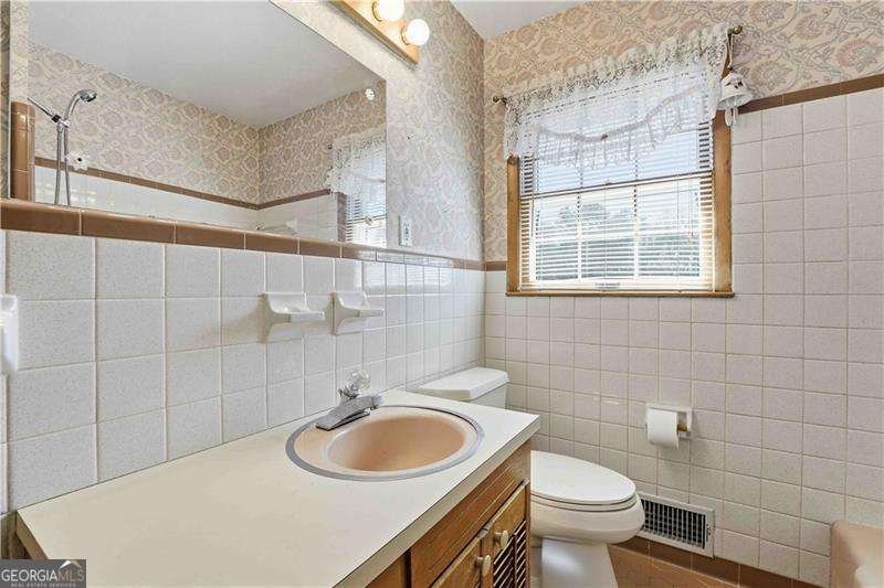 213 Parkwood Drive Kennesaw - Photo 15