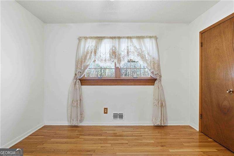 213 Parkwood Drive Kennesaw - Photo 16