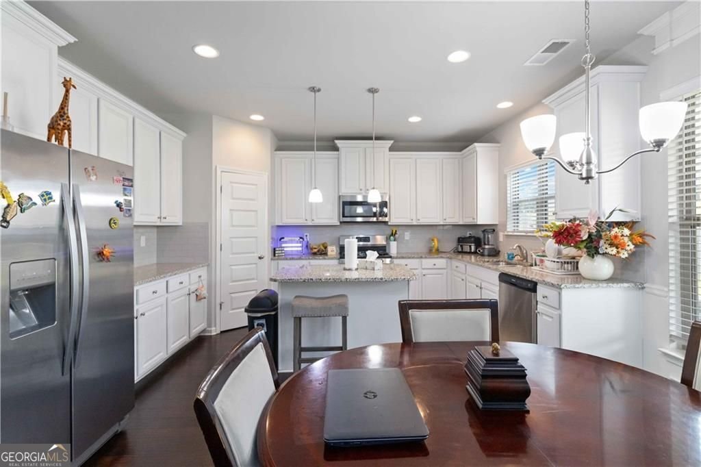 232 Misty Grove Drive Loganville - Photo 9