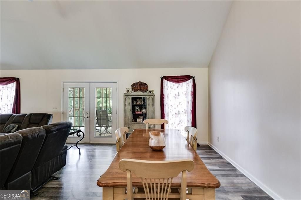 144 Bobs Drive Mableton - Photo 13