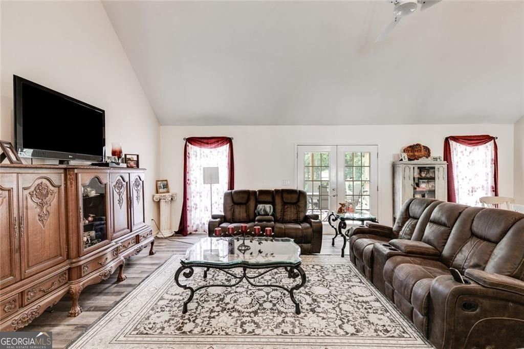 144 Bobs Drive Mableton - Photo 16