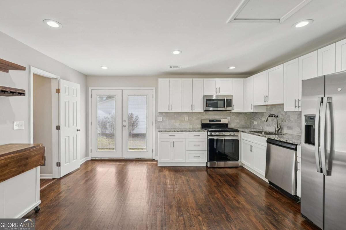 732 Earl Street Marietta - Photo 9