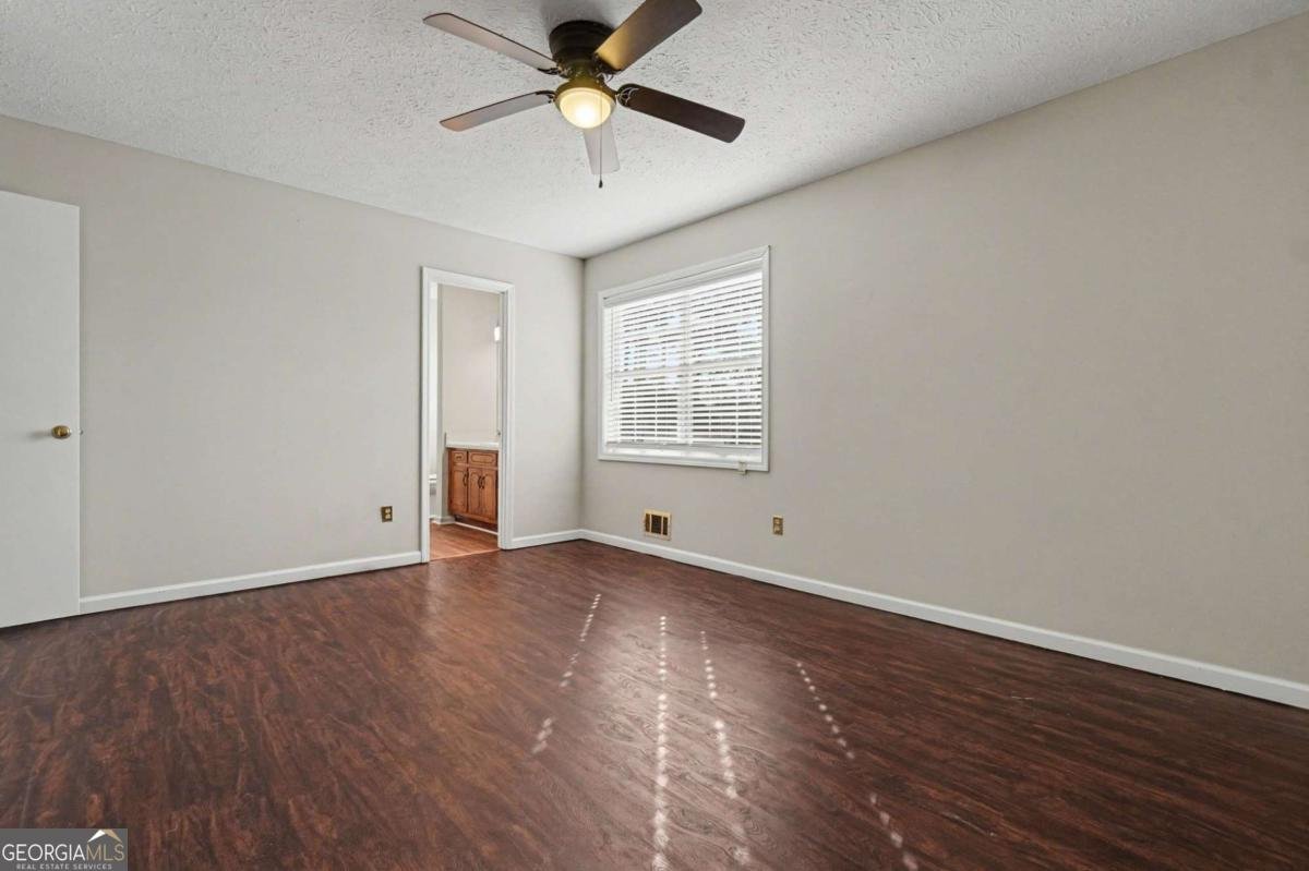 1003 Darvin Lane Kennesaw - Photo 18