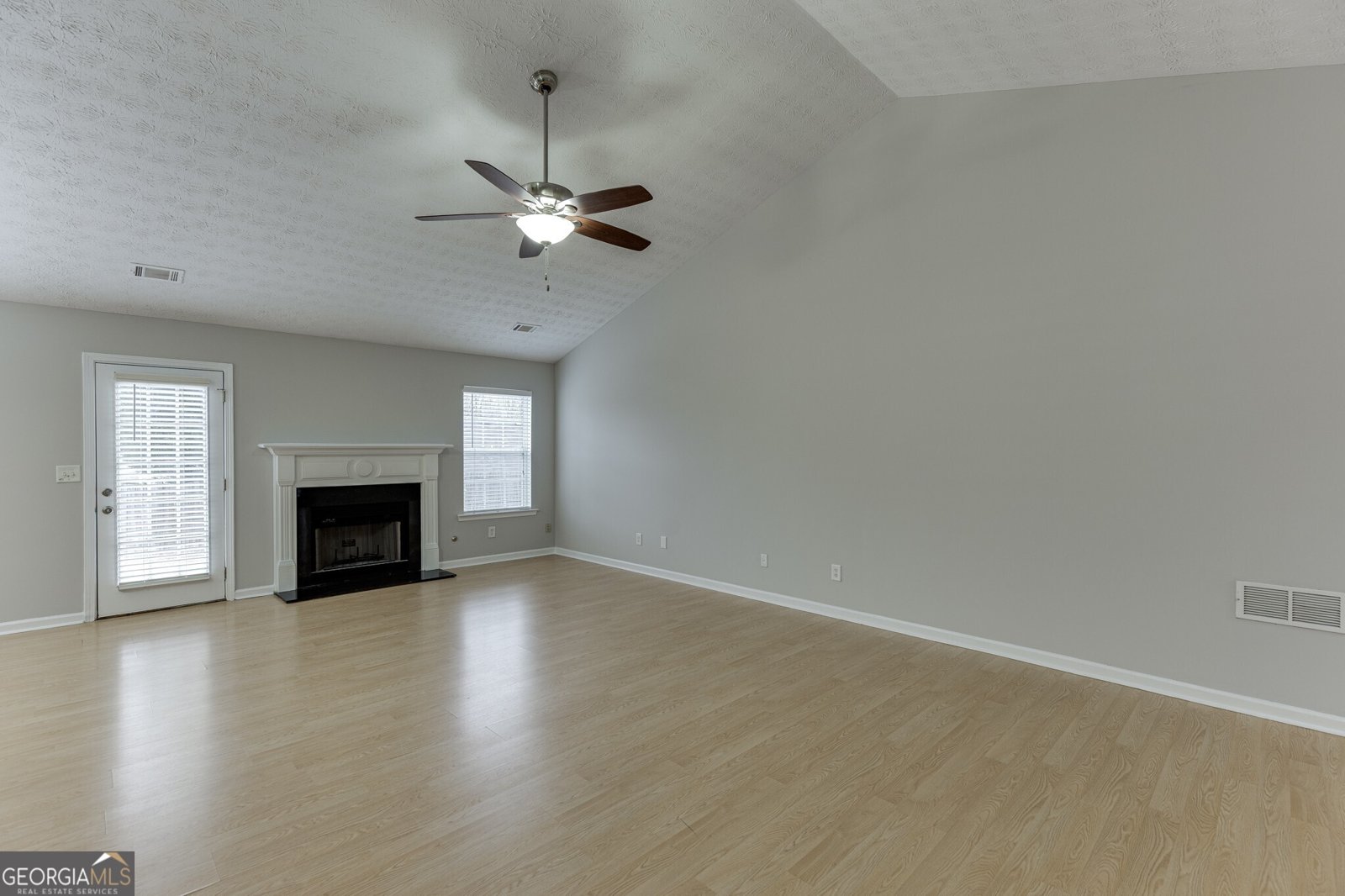 3561 Bogan Mill Road Buford - Photo 7