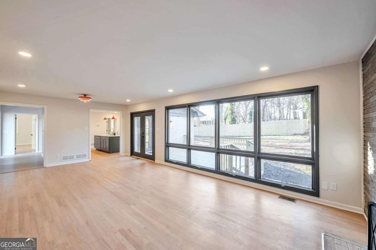 823 Prince Avenue Marietta - Photo 6