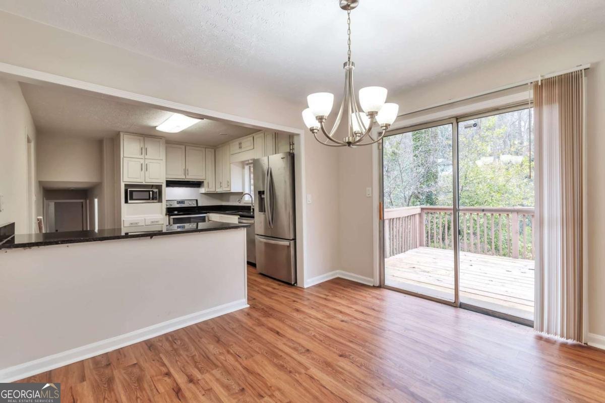 5900 Simone Drive Stone Mountain - Photo 13