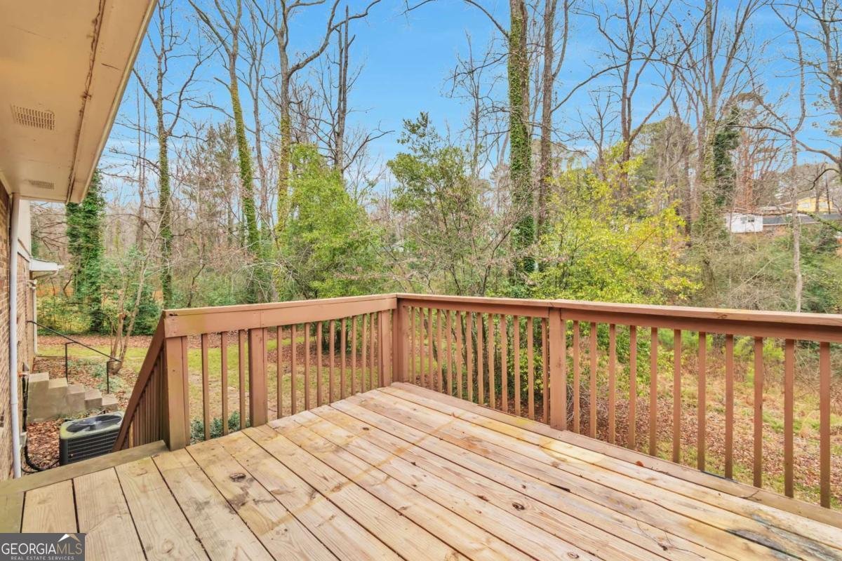 5900 Simone Drive Stone Mountain - Photo 14