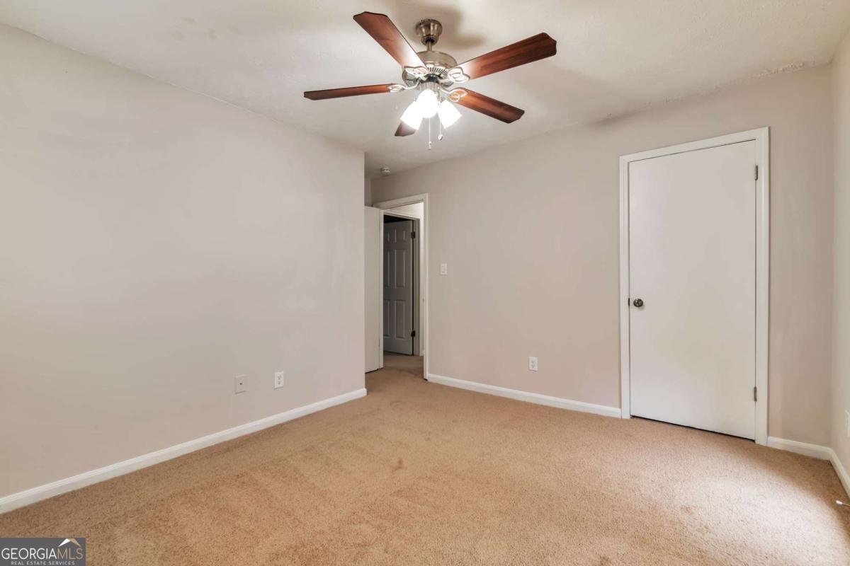 5900 Simone Drive Stone Mountain - Photo 23