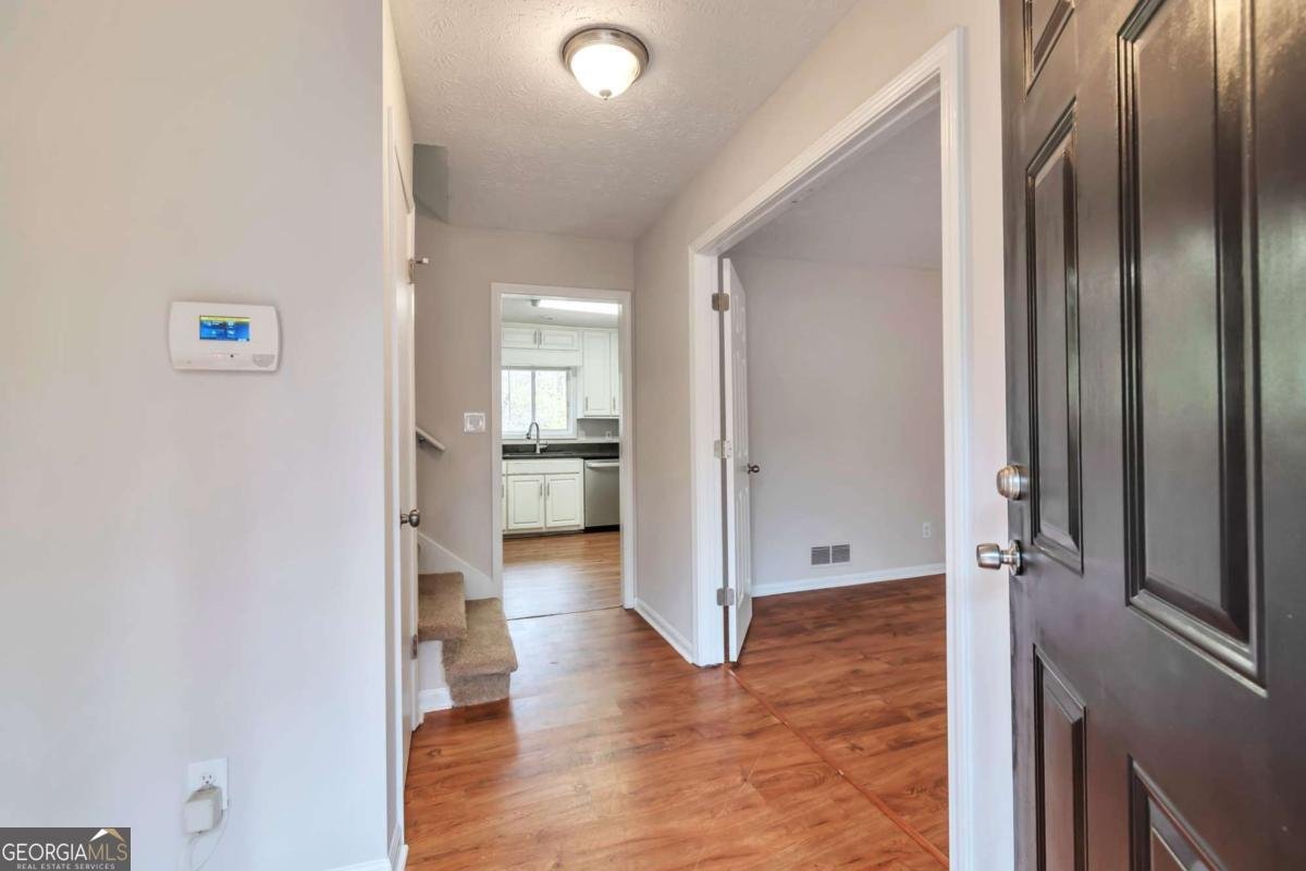 5900 Simone Drive Stone Mountain - Photo 8