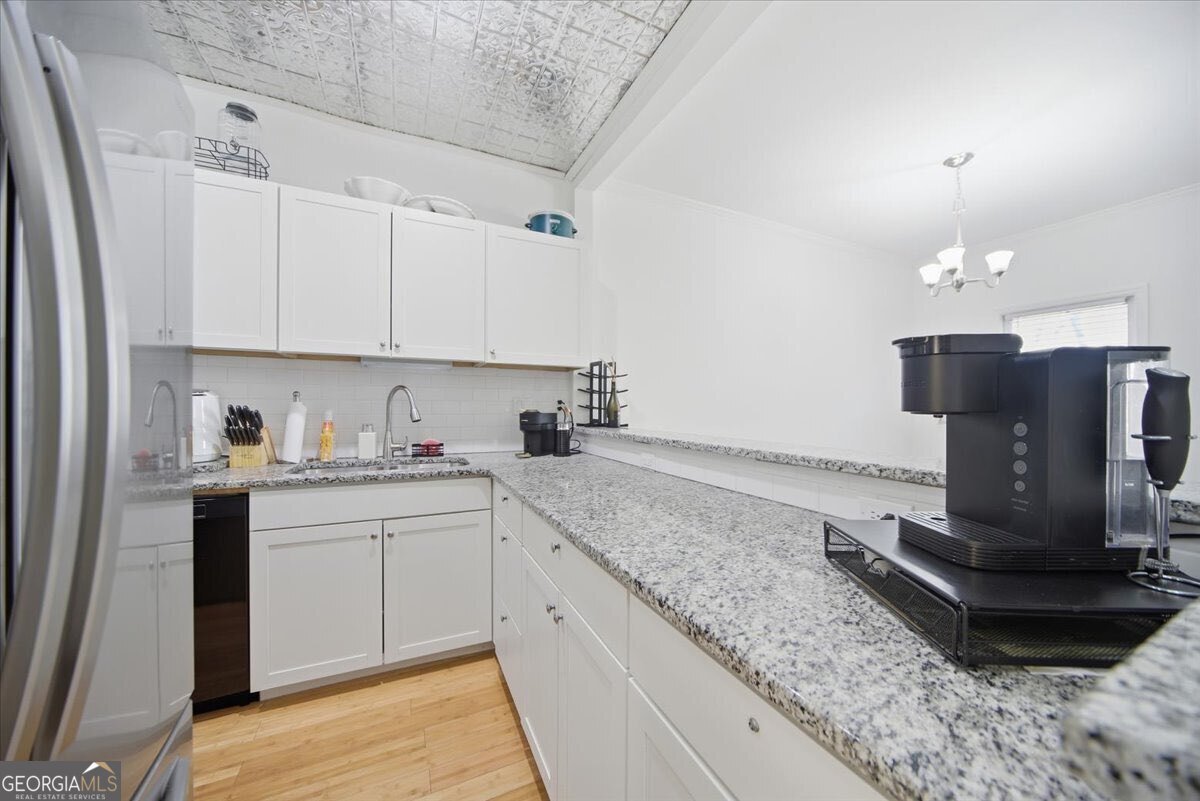 2215 Spring Walk Court Atlanta - Photo 14