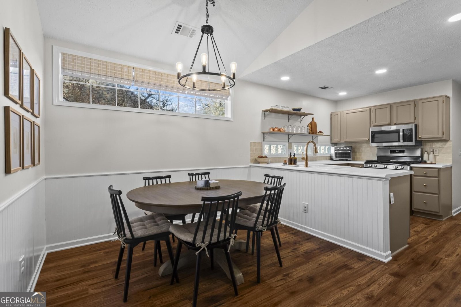 261 Dennis Drive Alpharetta - Photo 8