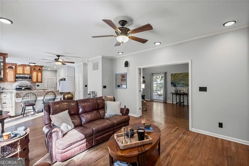 520 Niagara Circle Johns Creek - Photo 10