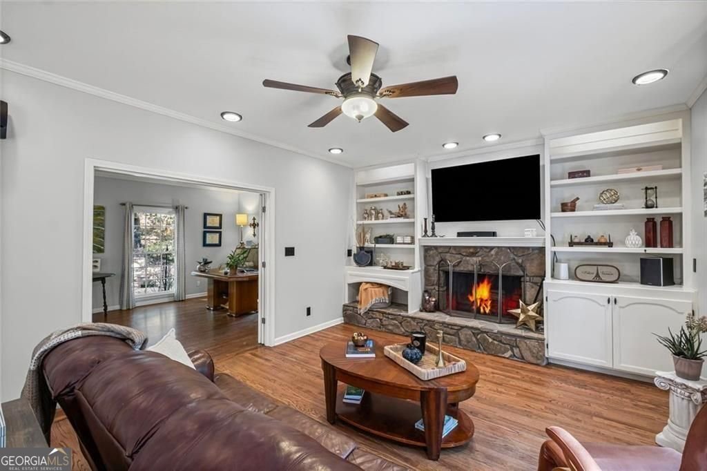 520 Niagara Circle Johns Creek - Photo 8