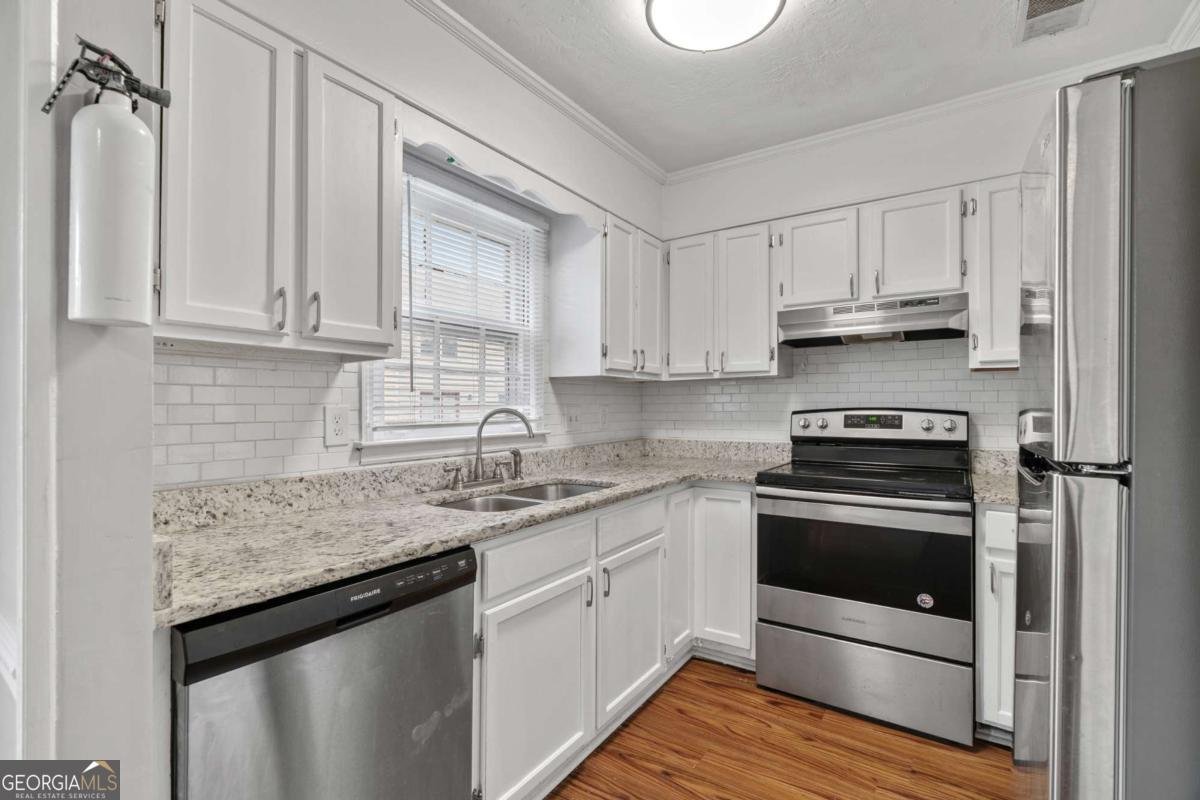 228 Chads Ford Way Roswell - Photo 12