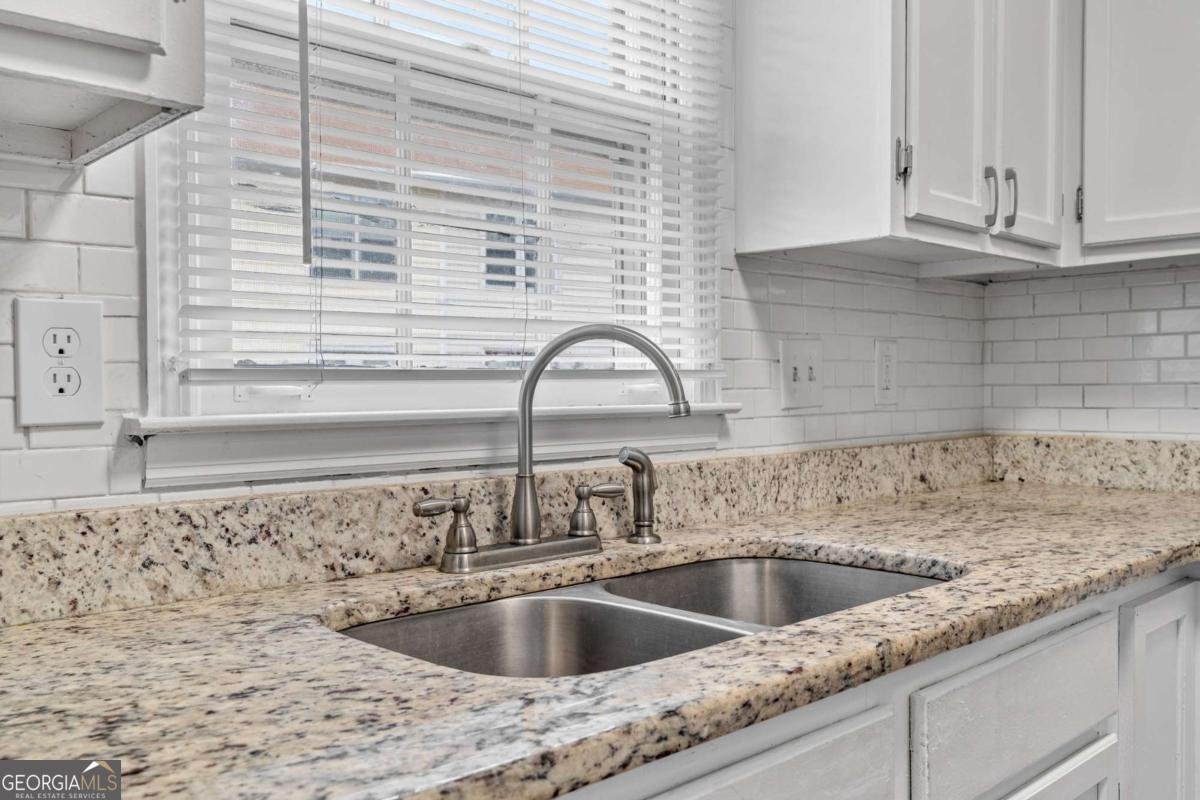 228 Chads Ford Way Roswell - Photo 13