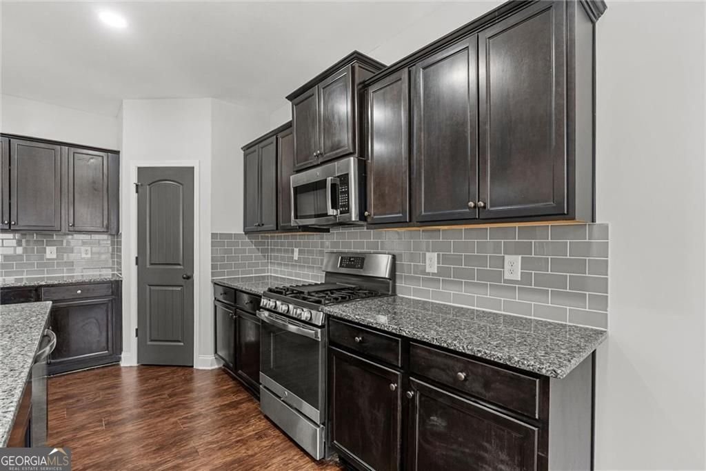 400 Autumn Bluff Drive Lawrenceville - Photo 10