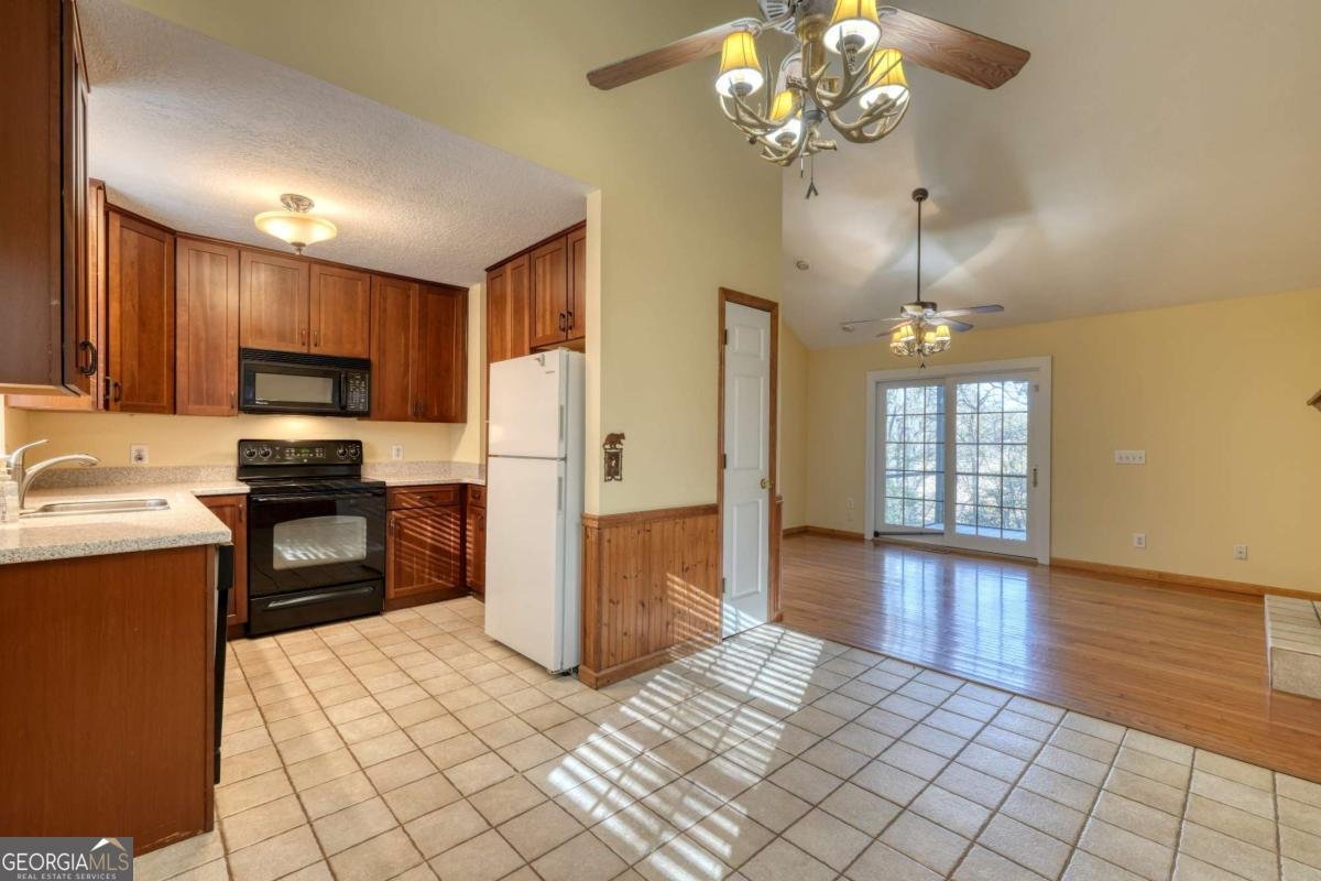 1160 Hidden Lake Road Blairsville - Photo 18