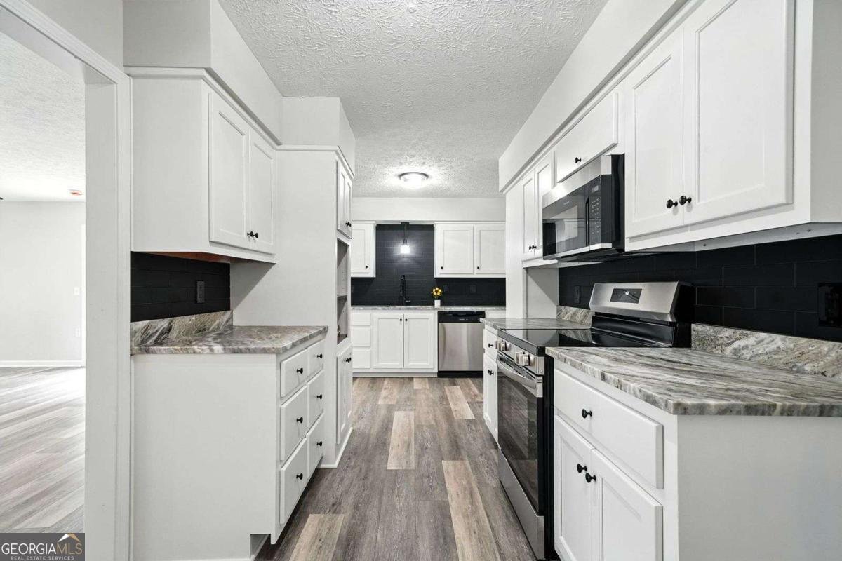 115 Dixie Lane Ball Ground - Photo 14