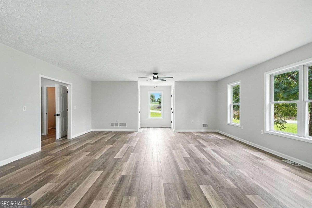 115 Dixie Lane Ball Ground - Photo 7