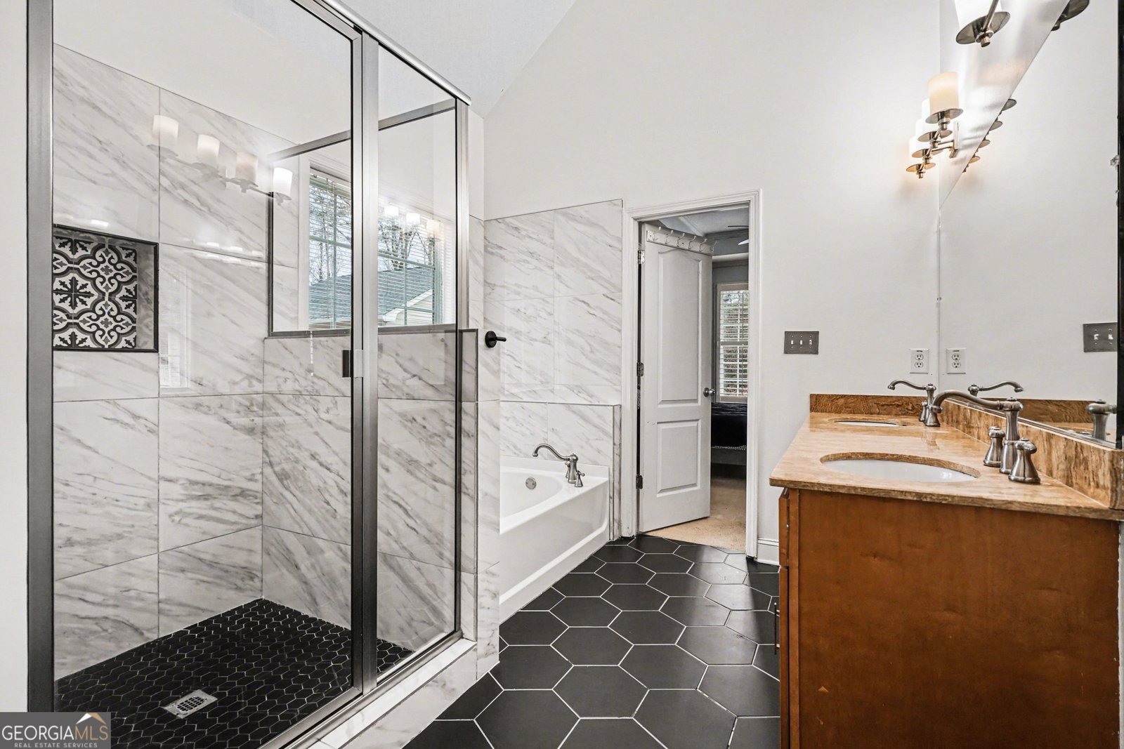 4597 Alpine Drive Lilburn - Photo 12