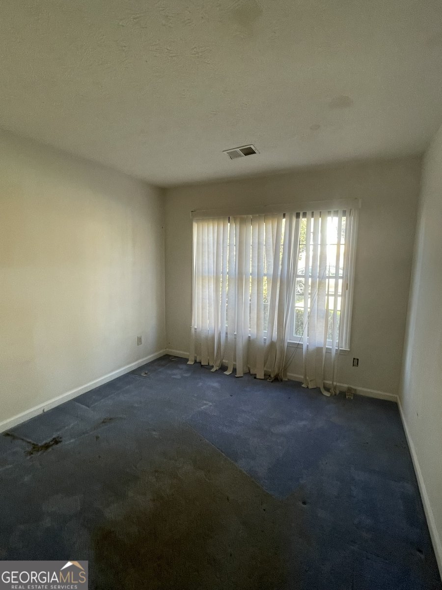 4795 Wyndam Drive Stone Mountain - Photo 11