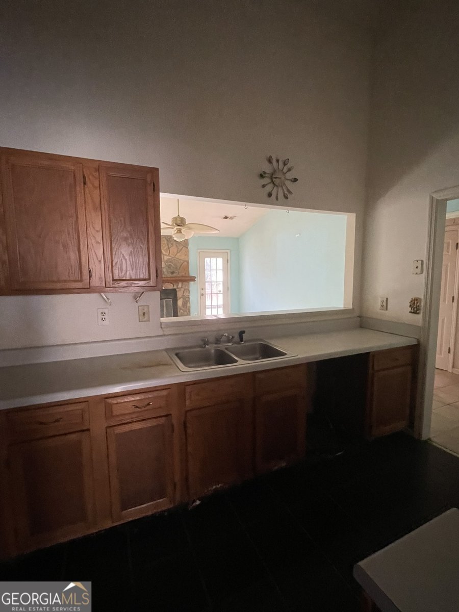 4795 Wyndam Drive Stone Mountain - Photo 7