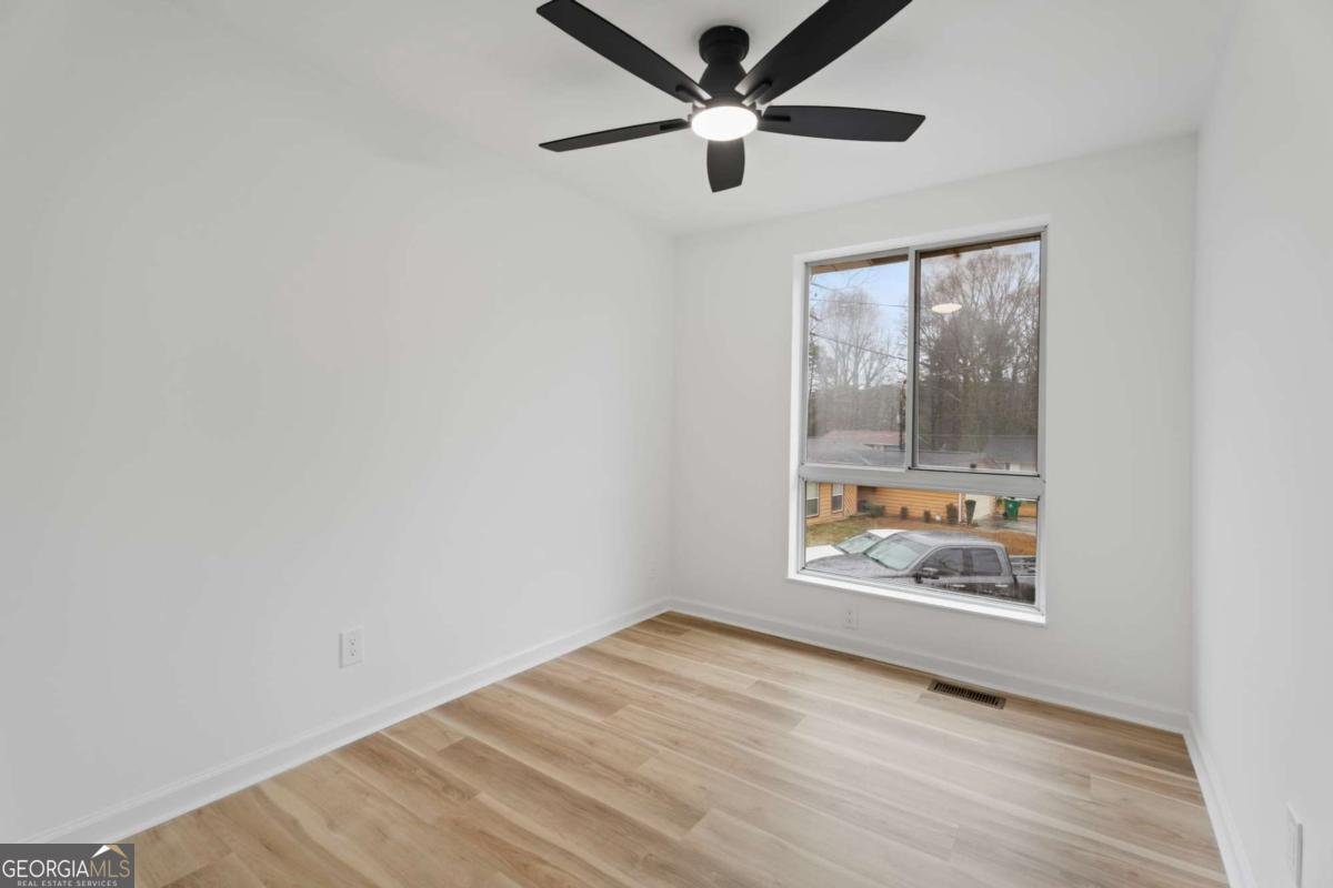 1342 Muirfield Drive Stone Mountain - Photo 18