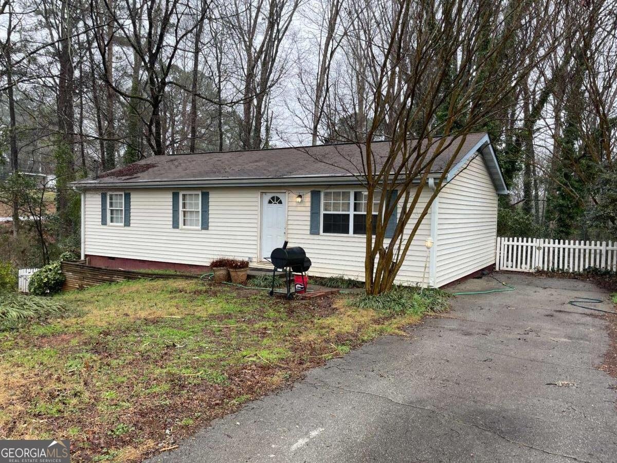 1698 Stag Court Conyers - Photo 1