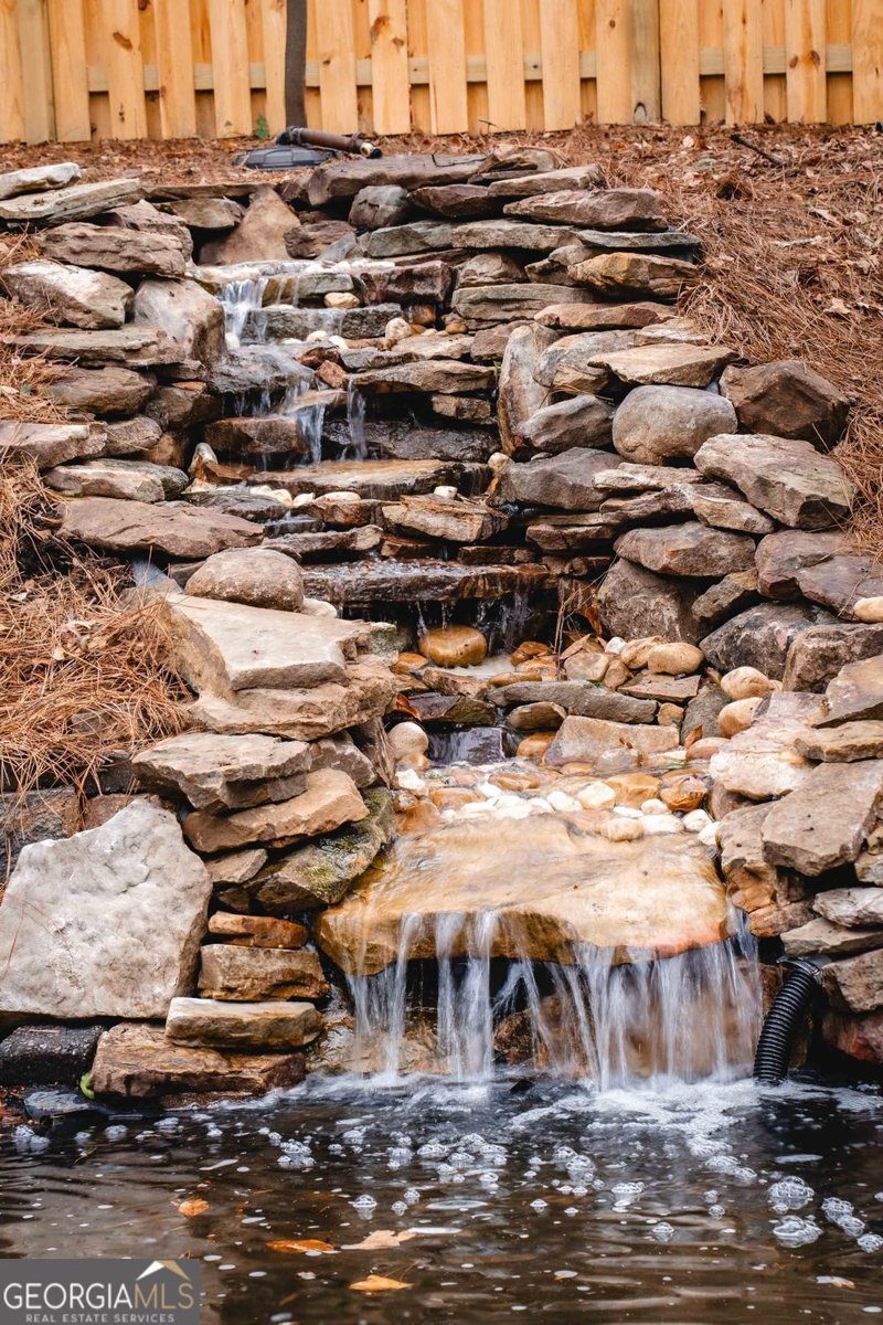 1224 Stillwood Drive Atlanta - Photo 8