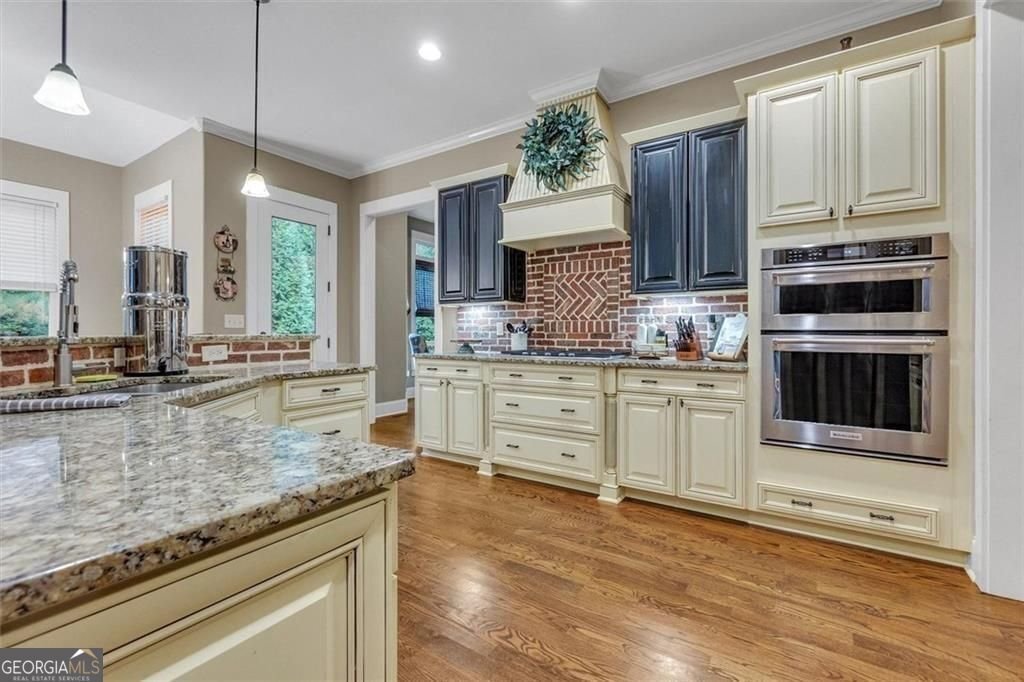 104 Lenore Court Woodstock - Photo 24