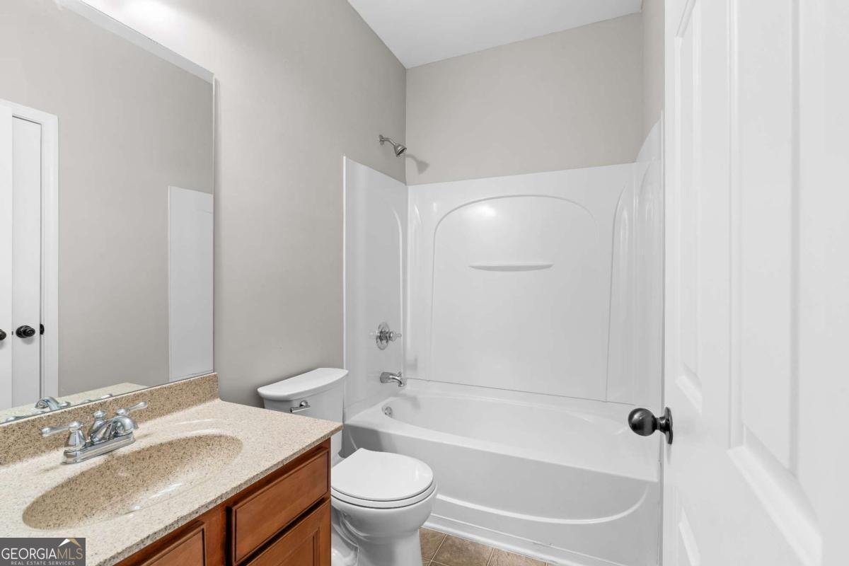 792 Village Field Court Suwanee - Photo 13