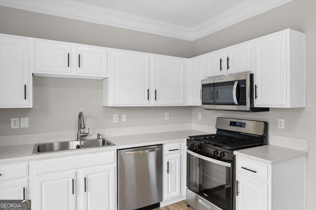 1202 Charleston Court Woodstock - Photo 19