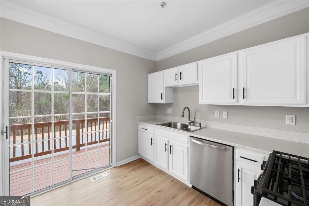 1202 Charleston Court Woodstock - Photo 20