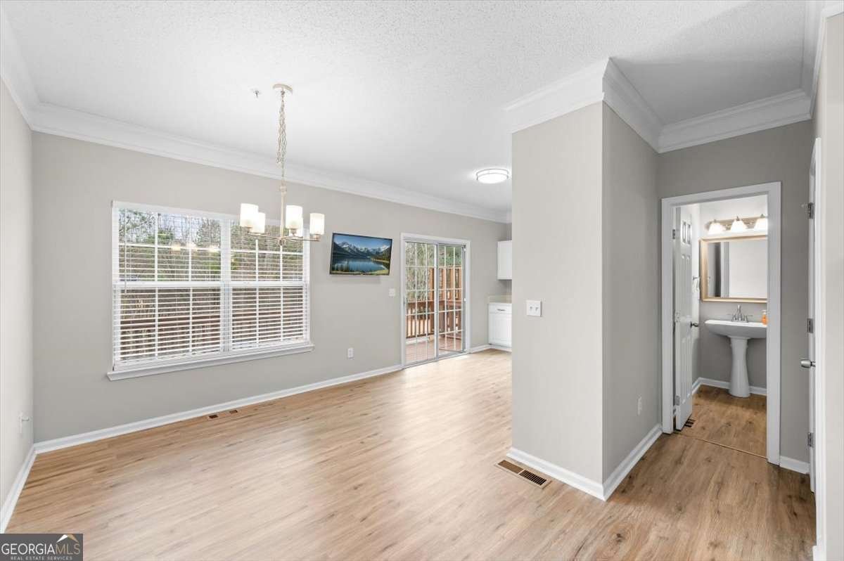 1202 Charleston Court Woodstock - Photo 23