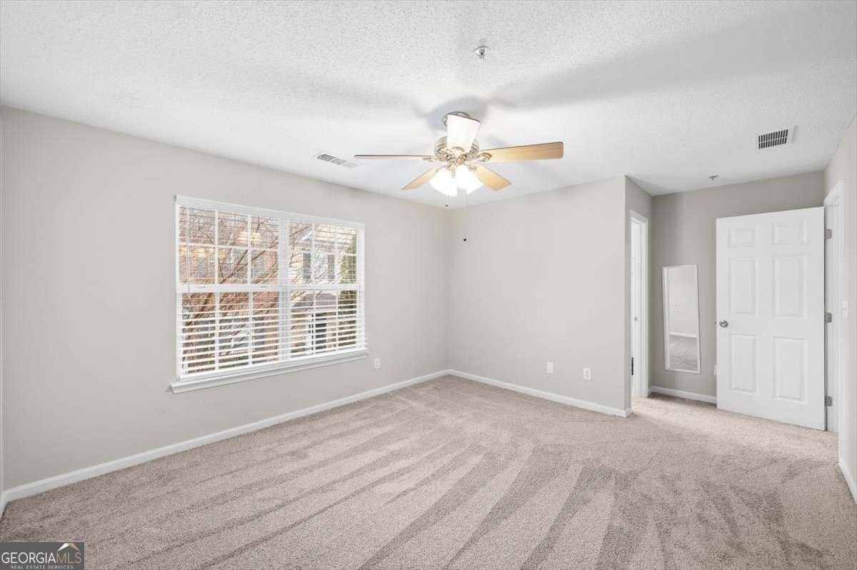 1202 Charleston Court Woodstock - Photo 37