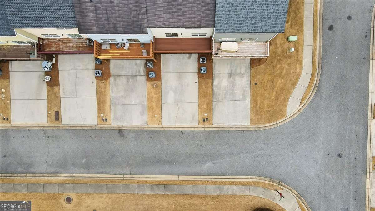 1202 Charleston Court Woodstock - Photo 47