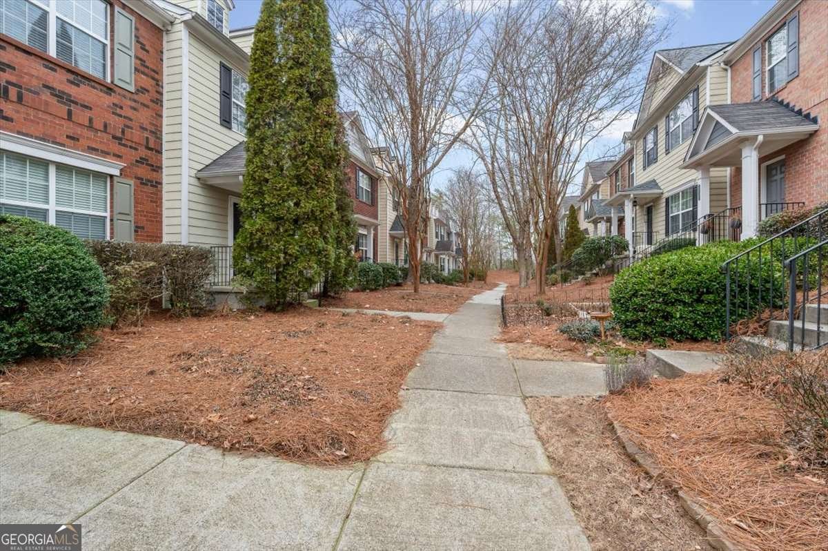 1202 Charleston Court Woodstock - Photo 8