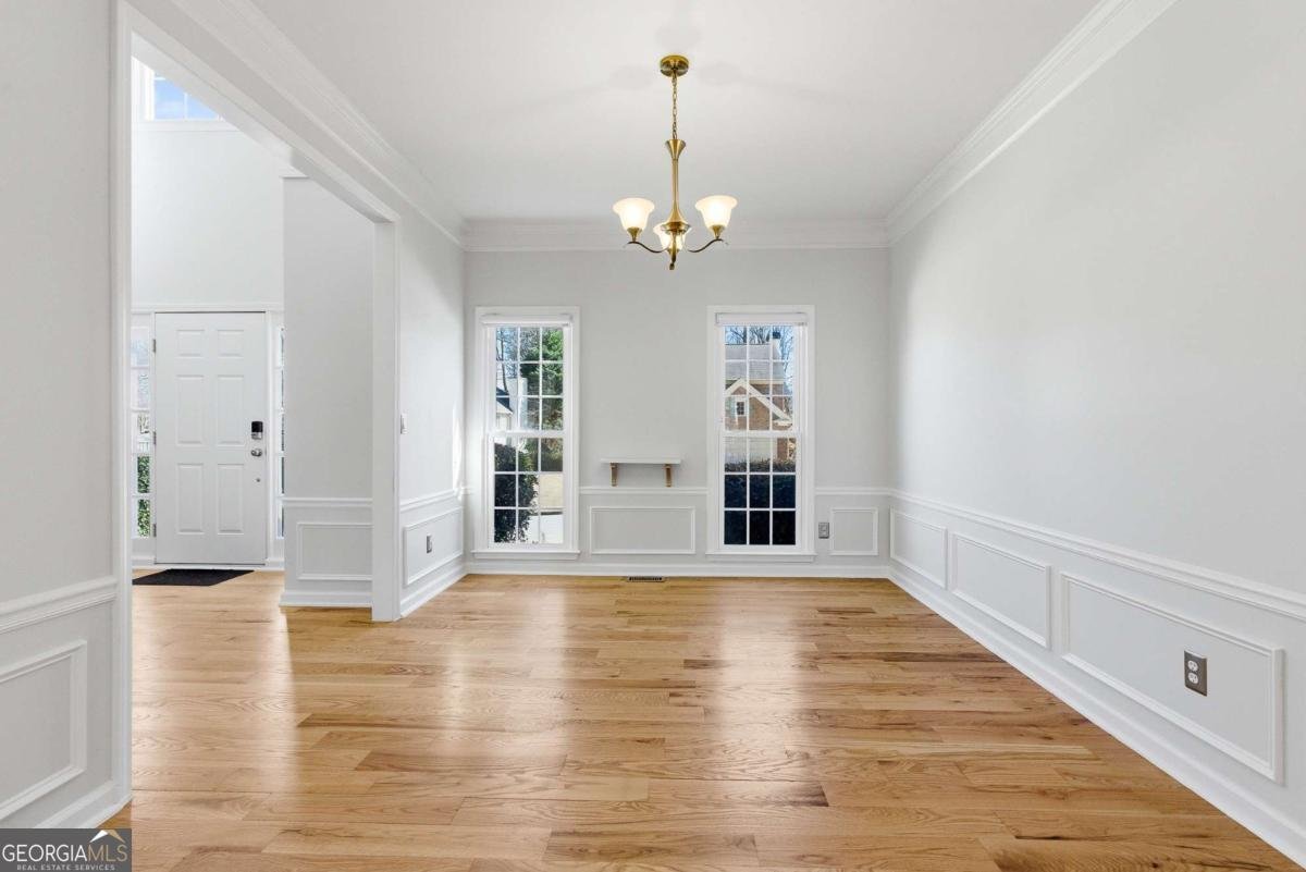 4960 Agate Drive Alpharetta - Photo 8