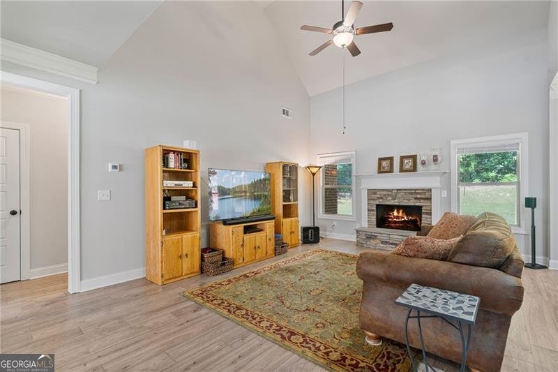 902 Edgewater Drive Loganville - Photo 13