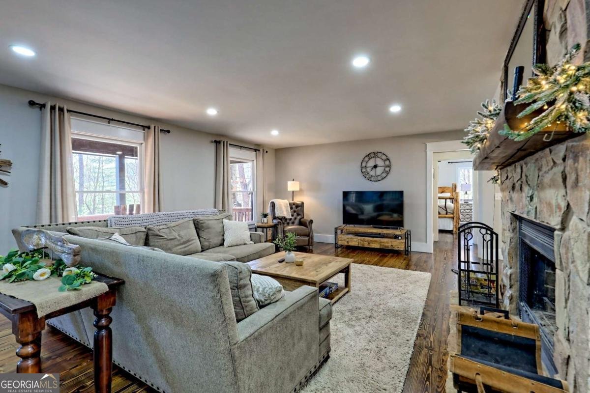 456 Barnyard Lane Clayton - Photo 14