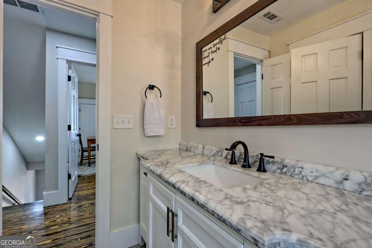 456 Barnyard Lane Clayton - Photo 68