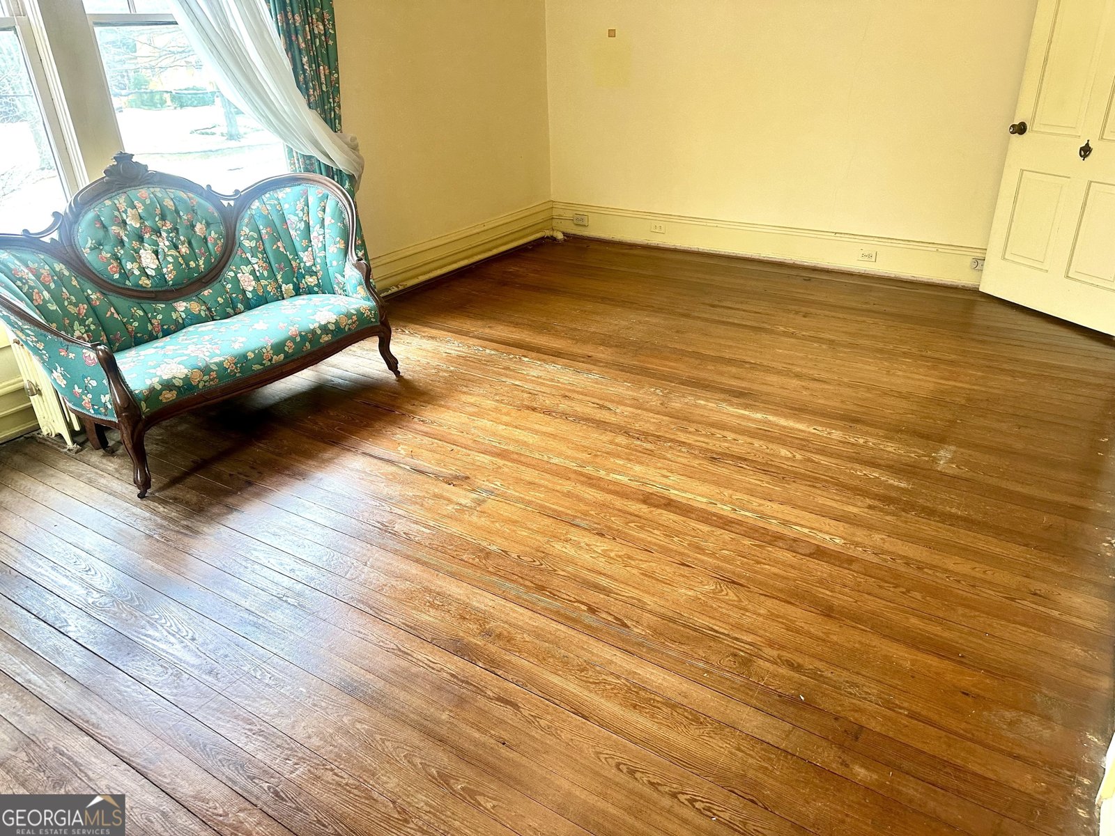 550 Hill St Griffin - Photo 31