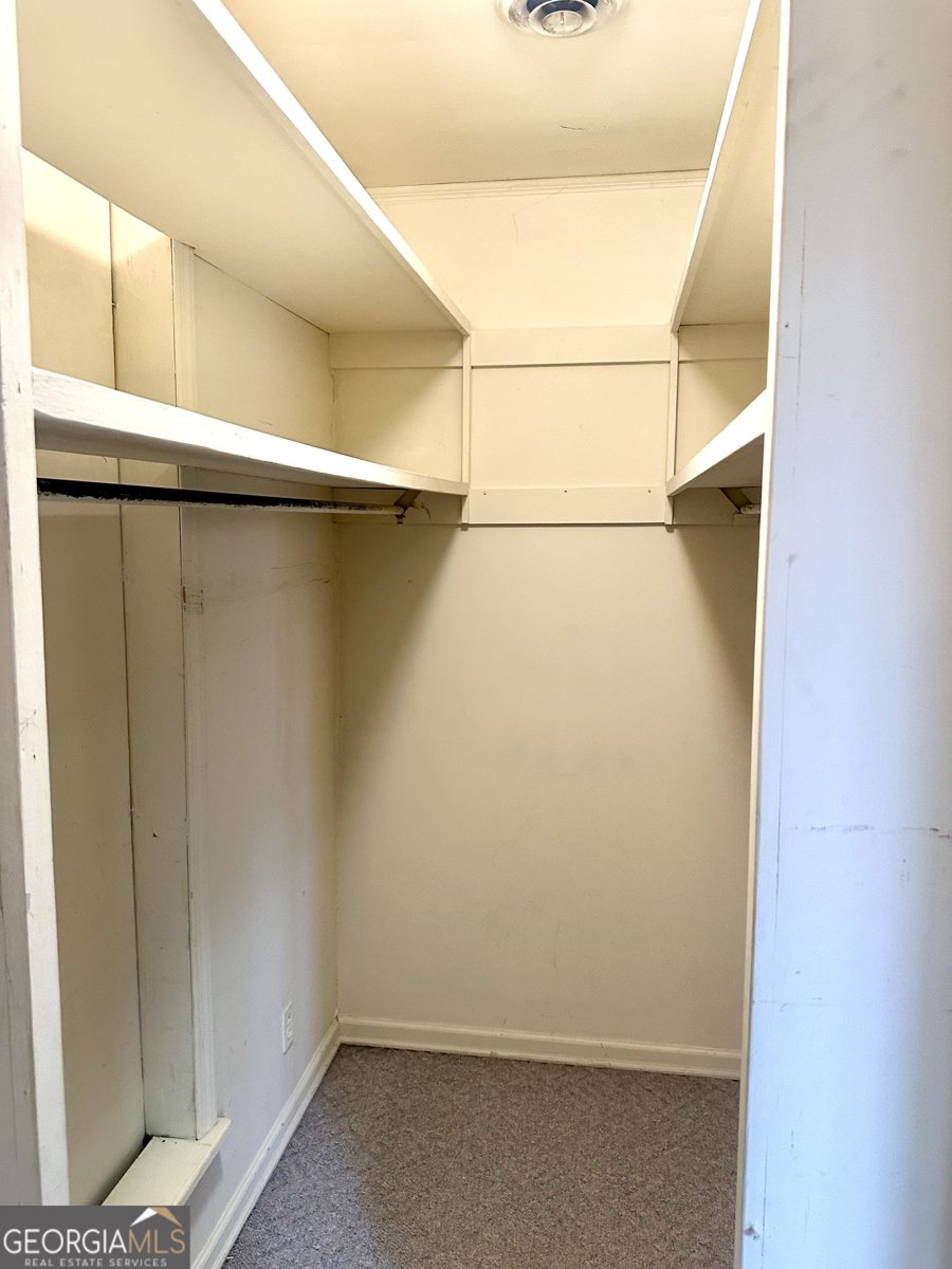 550 Hill St Griffin - Photo 47