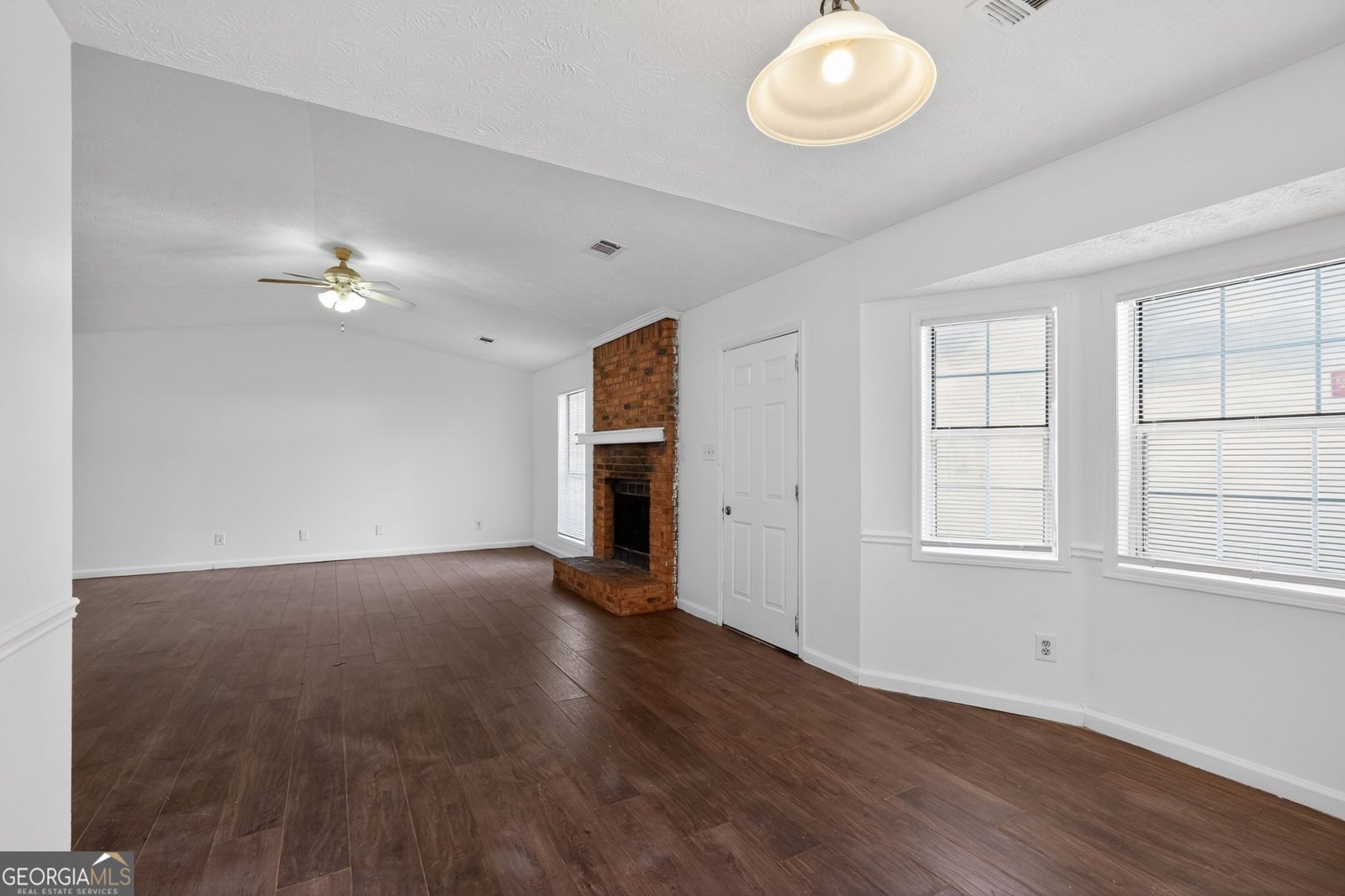 6388 Eastbriar Drive Lithonia - Photo 6