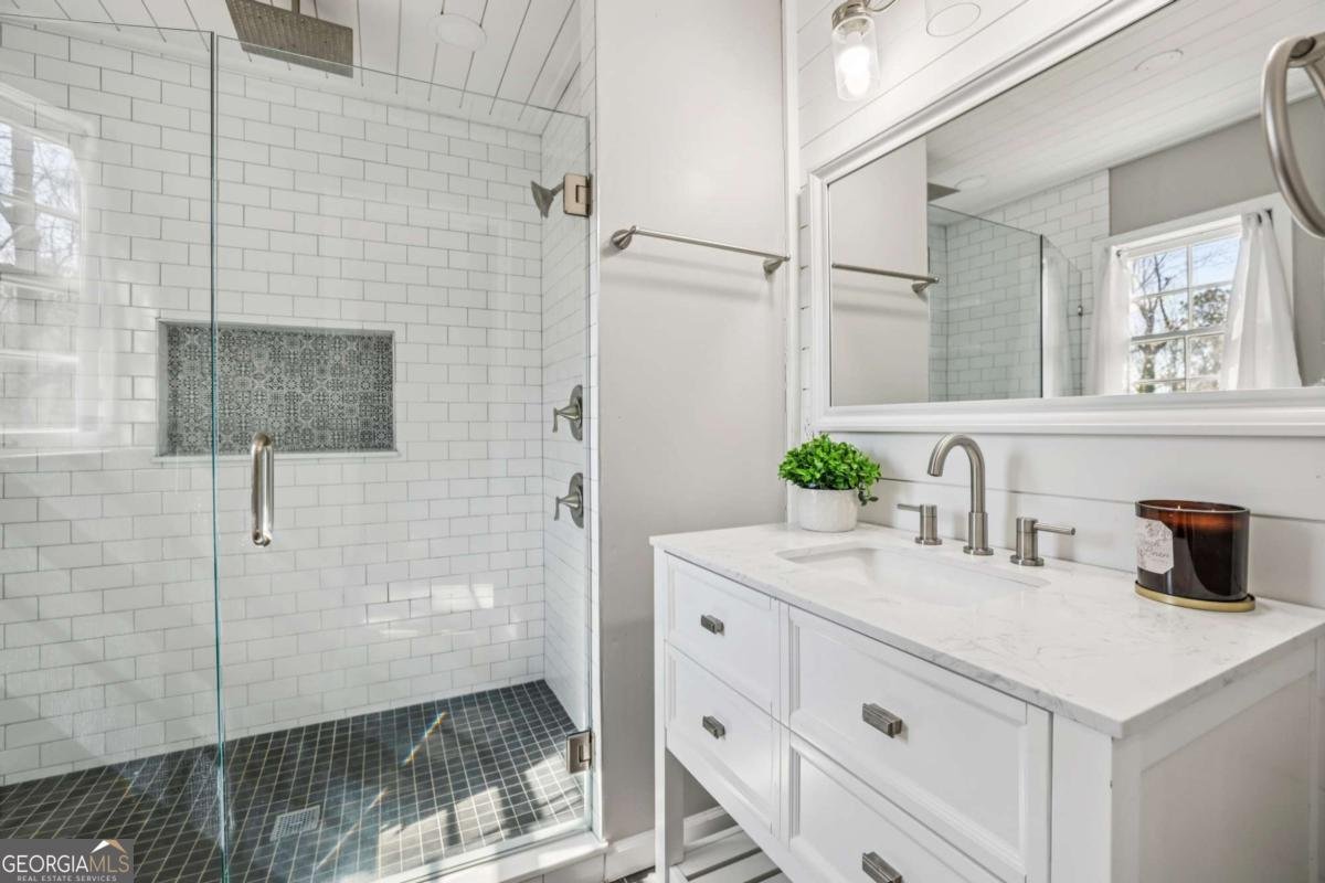 504 Tara Court Woodstock - Photo 16