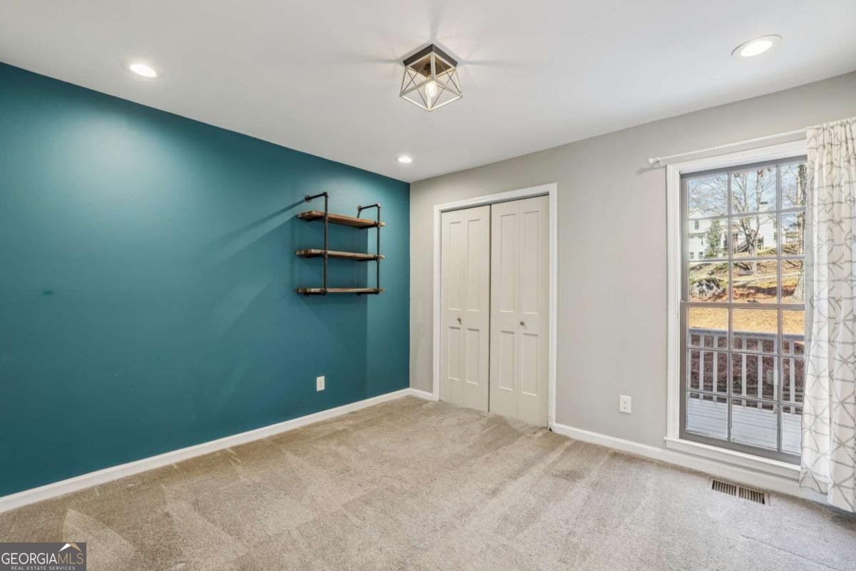 504 Tara Court Woodstock - Photo 17