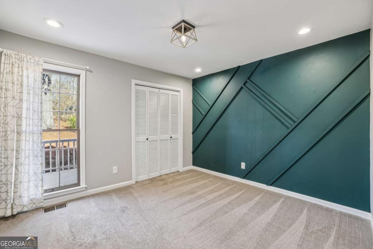 504 Tara Court Woodstock - Photo 19