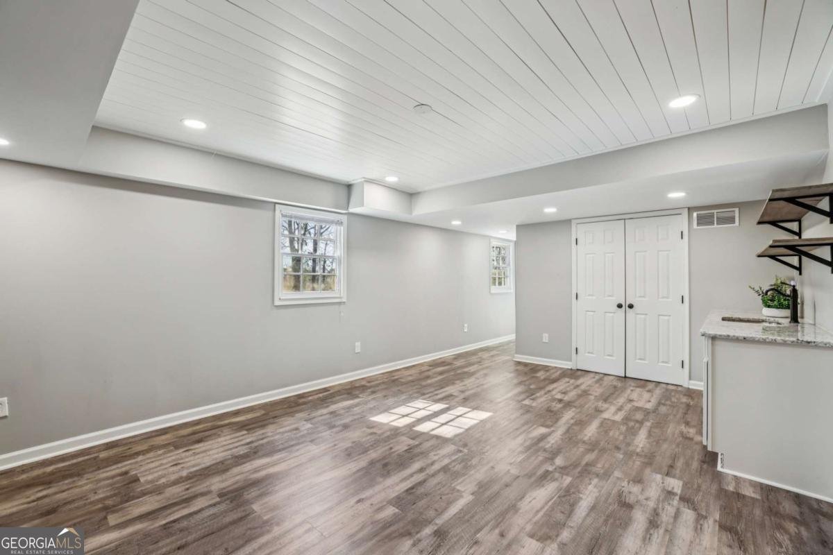 504 Tara Court Woodstock - Photo 29